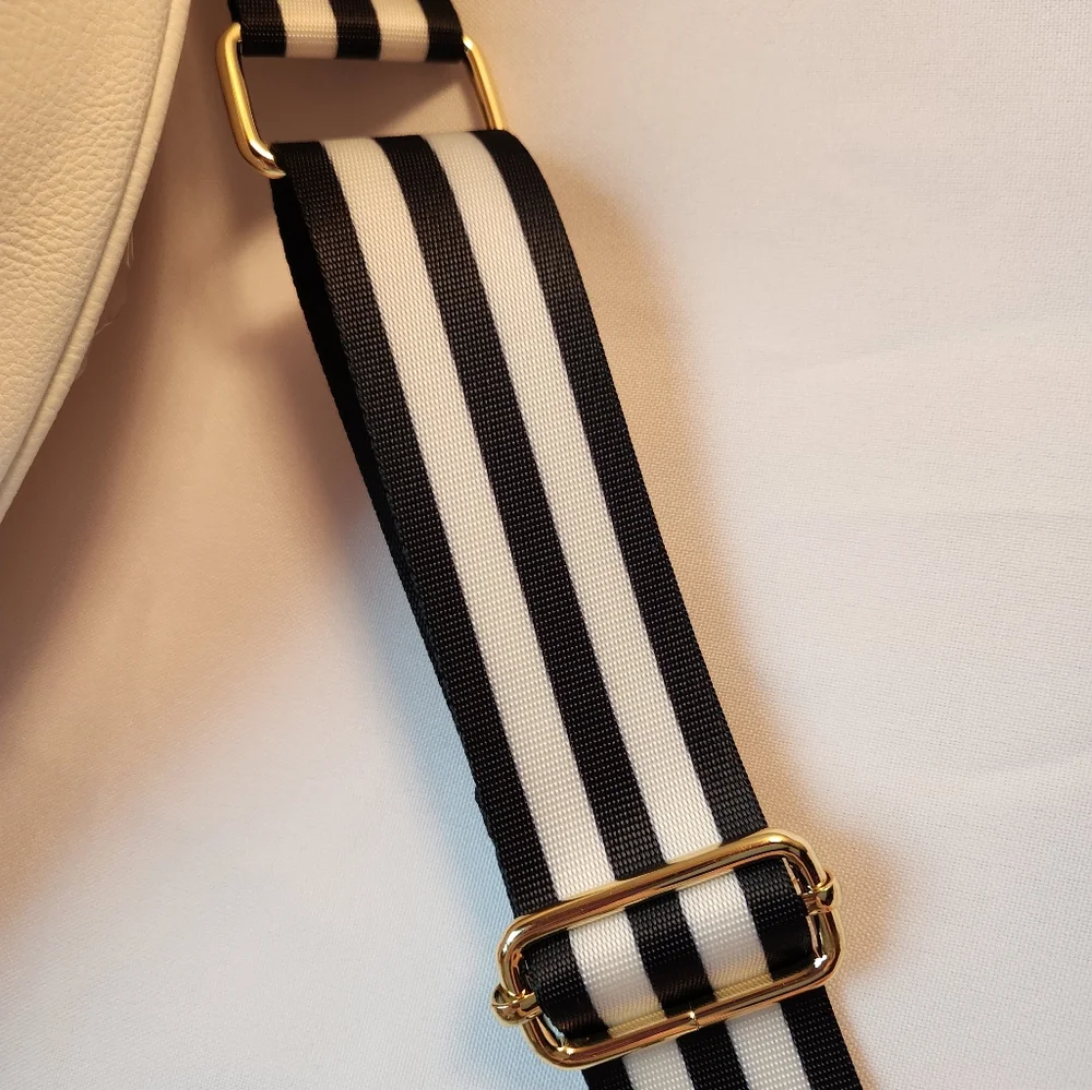 Betsey Johnson Tennis Crossbody - Picture 5 of 7